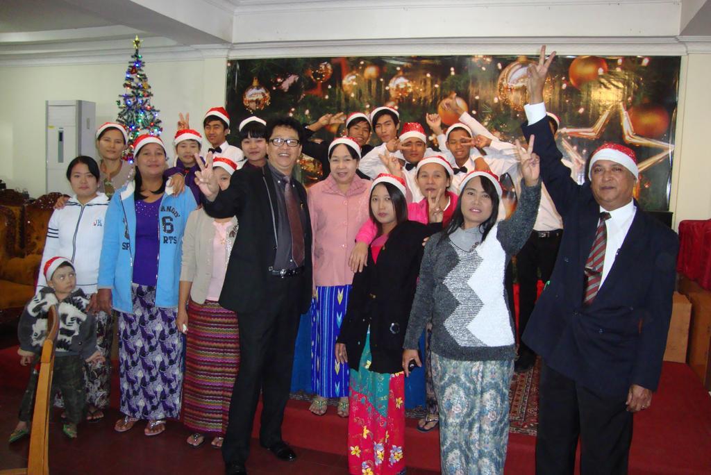 Nadi Myanmar Hotel Mandalay Exterior foto