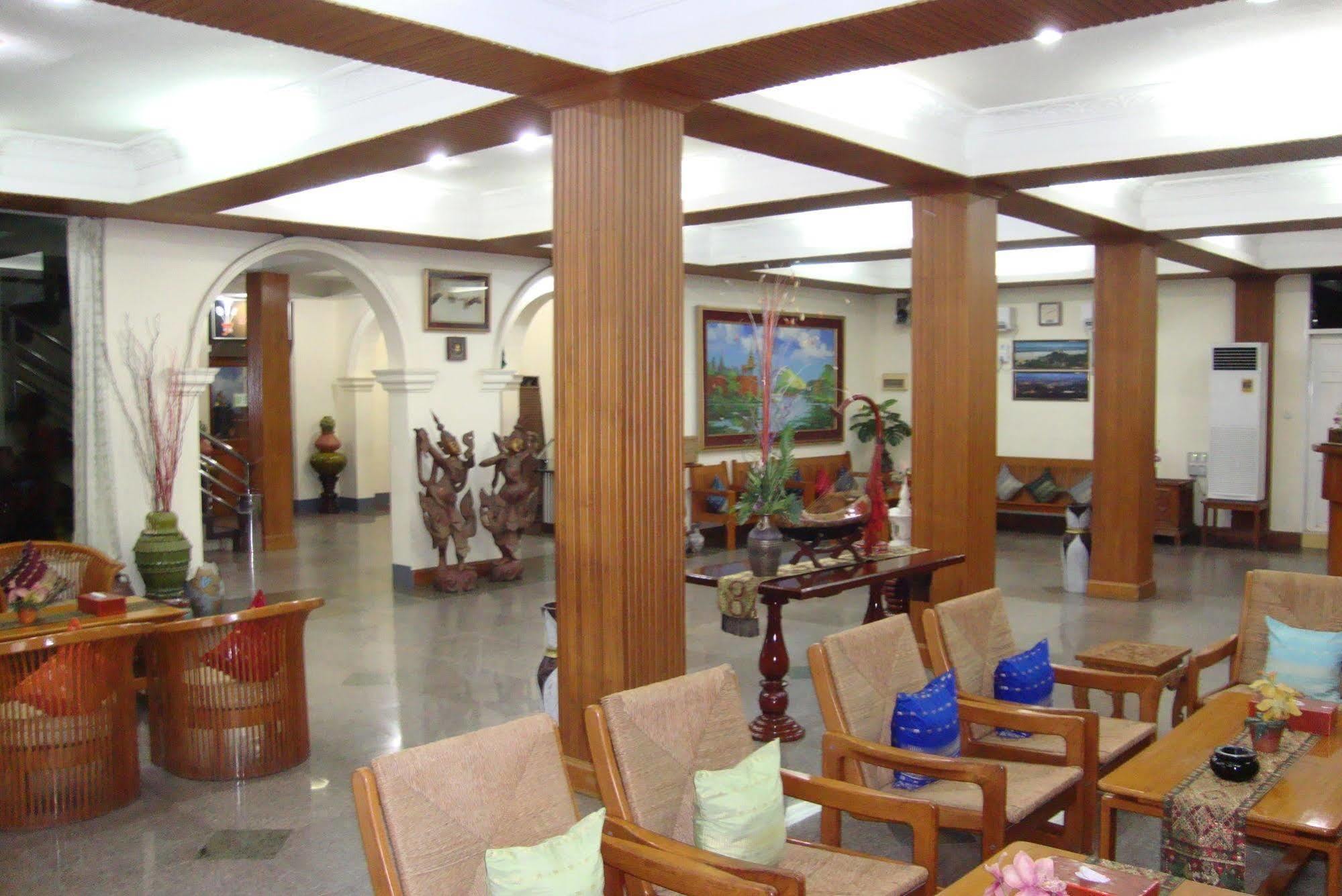 Nadi Myanmar Hotel Mandalay Exterior foto